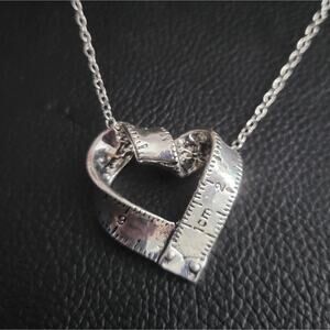 Heart shaped measuring tape 3D ruler necklace